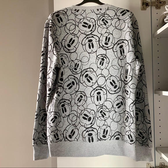 H&M Mickie Crewneck Sweatshirt - Picture 2 of 2